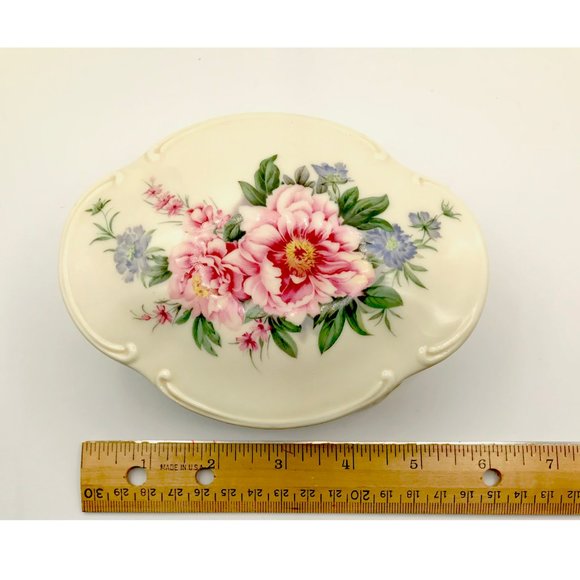 Flowers w/ Peonies Vintage Porcelain Box Taiwan - Picture 2 of 14